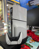 Videogame PlayStation 5 825GB Digital Seminovo + 2 Controles